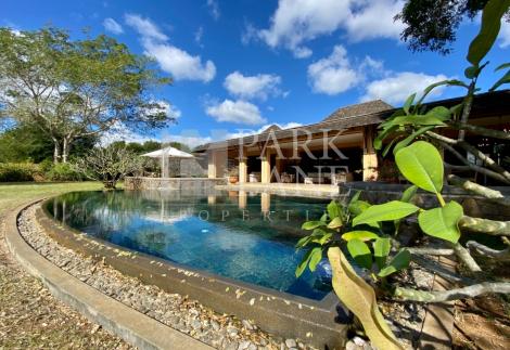 In Tamarin, high standard living in gated estate