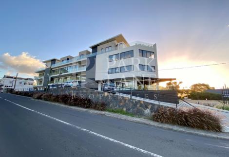 High-end offices with sea view