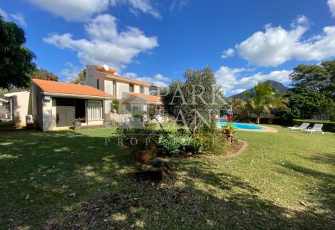 Family home with extensive garden and pool