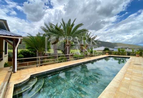 Villa with beautiful view and separate cottage