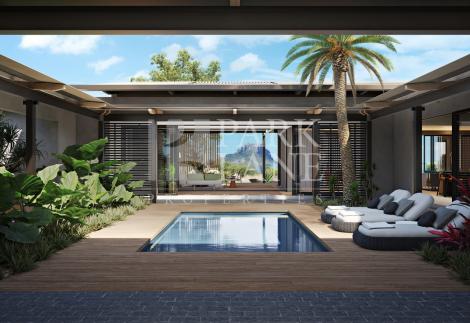 Stunning 3 bedroom villa in the heart of a Golf & Beach Estate with gorgeous sea views