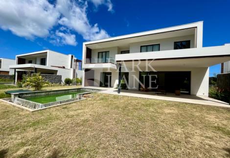Exquisite PDS villa entirely furnished