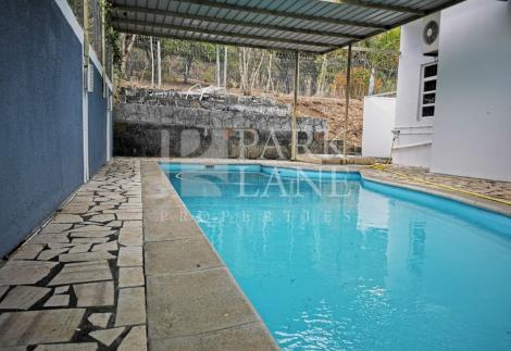 Looking for a view from the foot of the mountains? 