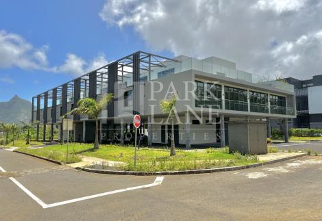 Prime Retail / Commercial Space in Vivea Business Park: Your Gateway to Smart City Commerce