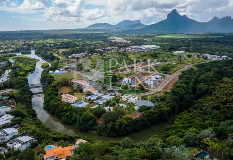 Lot 1 – Prime Riverfront Living in the Heart of Cap Tamarin