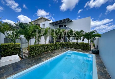 Cosy family home in residential area