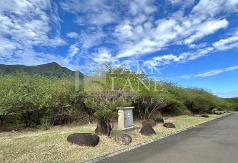 Exclusive 4,224m² Plot in Gated Community with Mountain Views