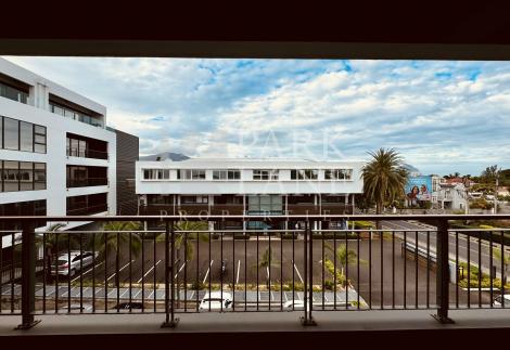 Office space with fibre optic in central Business Park