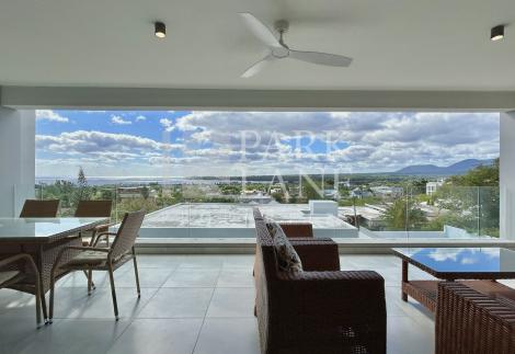 Modern 3-Bedroom Apartment with Sea and Mountain Views for Rent
