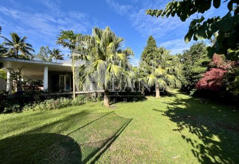 Colonial Elegance: A Tranquil Retreat in Chamarel