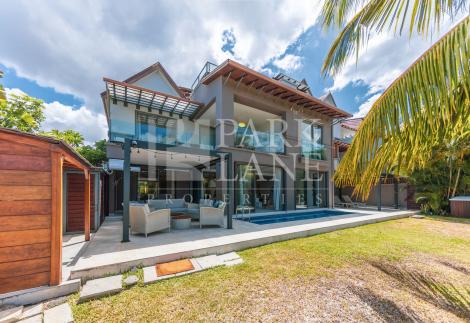 Exquisite Marina Sanctuary with Private Pool and Scenic River Views 