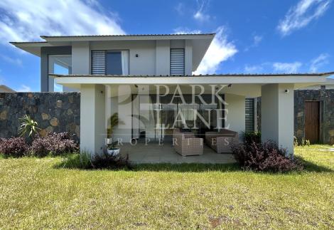 Modern 3-Bedroom House with Garden in Gated Community Near Moka Smart City