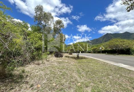 1,691 m² Plot in the Gated Estate Domaine de Palmyre with Stunning Mountain Views