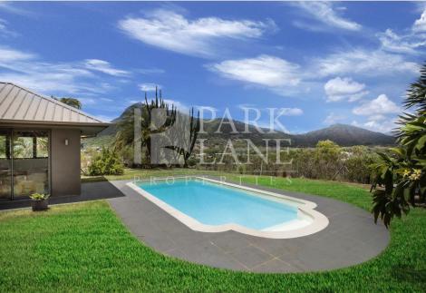 Prestigious villa on unique estate