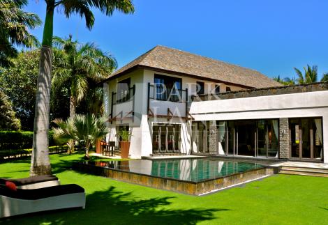 Exclusive and luxury 4 bedroom villa in  Anahita & Four Seasons Resort