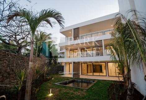 3-Bedroom Apartment – Contemporary Elegance with Ocean Views in Grand Baie