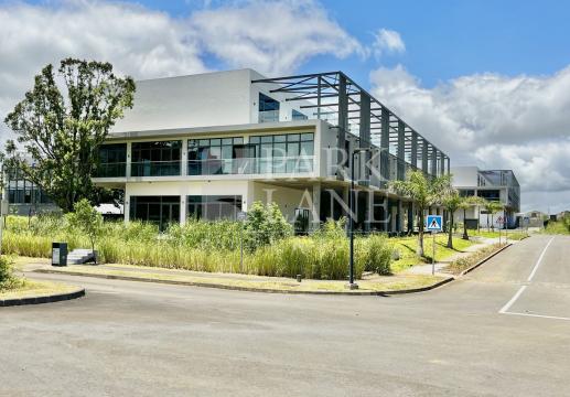Espaces de bureaux de premier choix à Vivea Signature North : Votre porte d'entrée à la vie urbaine intelligente