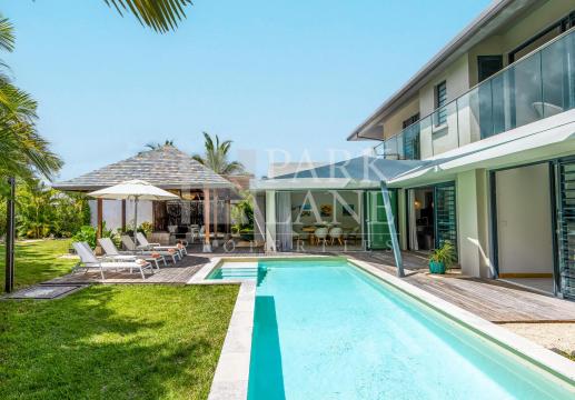 Villa Deluxe 32 – Élégance tropicale au cœur de l’Ouest mauricien