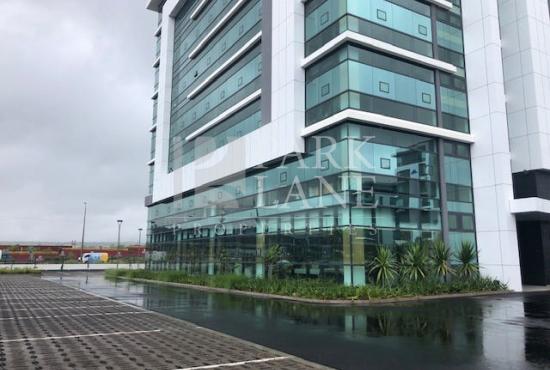 Recently built building for office spaces in Ebene