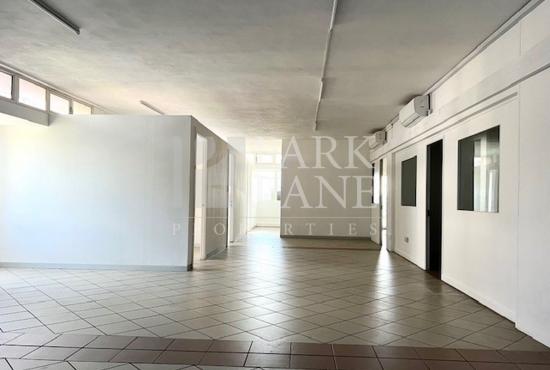 Ideal Office Space in the Heart of a Vibrant District