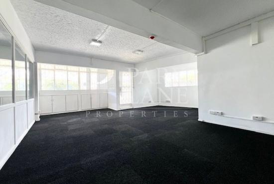 Spacious 231 m² Office on the First Floor in Quatre Bornes