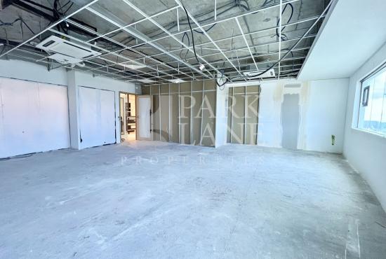 All-Inclusive Private Office: Perfect for Teams of Up to 15 pax !