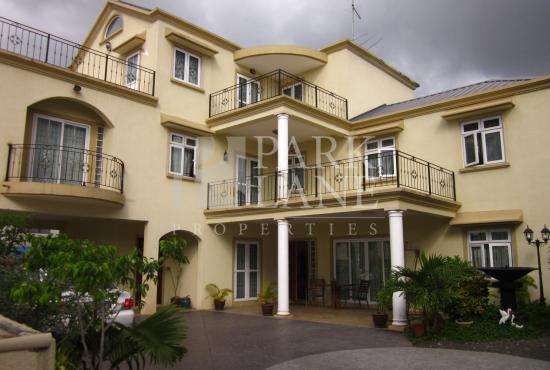 Triple Storey house  in Belle Rose