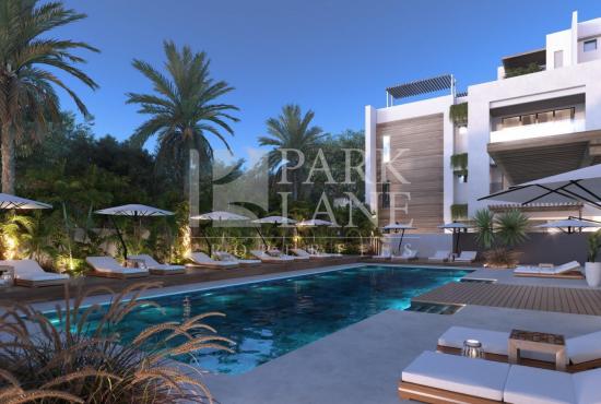 Stunning 3-bedroom apartment located in the sought-after area of Péreybère. 