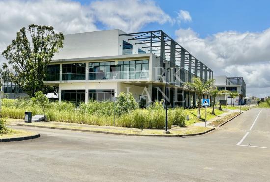 ViVEA Cubicle – Smart Office & Retail Spaces in the Heart of Moka Smart City