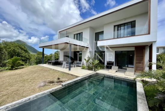 Contemporary PDS villa on corner plot