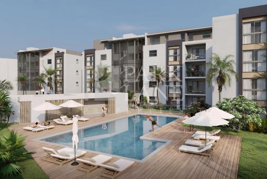 Elegance and Comfort: 3 Bedroom Apartment with Terrace in Cosy Bay, Tamarin