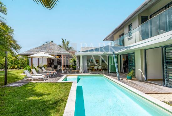 Villa 32 – Refined Tropical Living on the West Coast of Mauritius